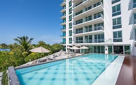 EHDEN Vacation Suites Puerto Cancún
